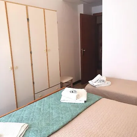 城堡酒店 3*