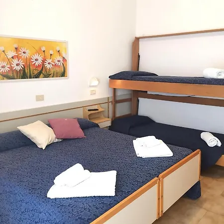Szálloda Alcazar 3*
