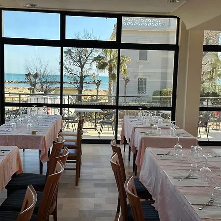 Hotel Alcazar Rimini