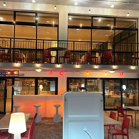 Hotel Alcazar Rímini