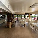 Alcazar 3*